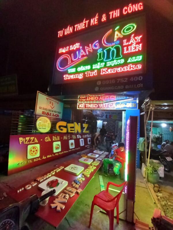 Mặt tiền Quảng Cáo Đại Lợi